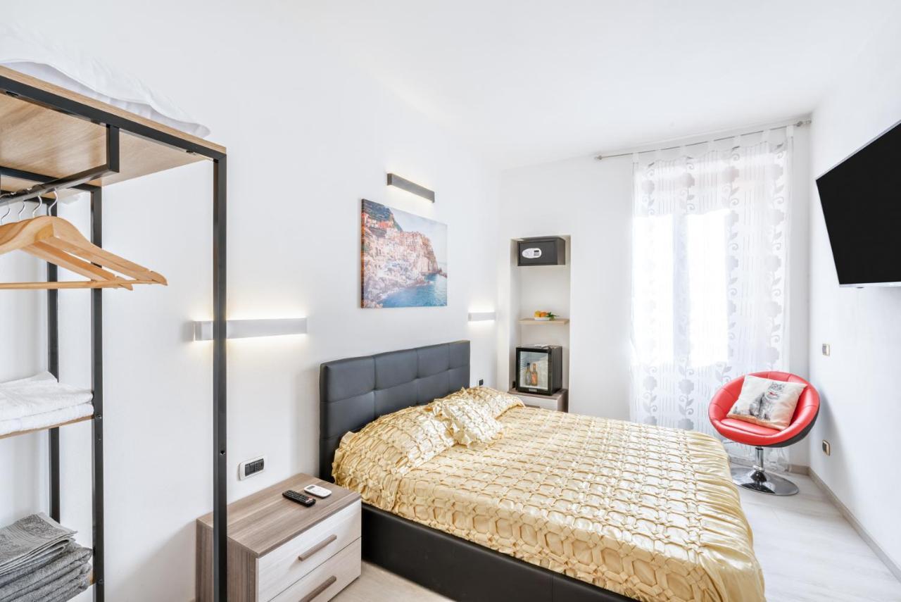 5 Terre Discovering Hotell Riomaggiore Exteriör bild